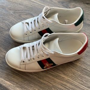 Authentic Gucci sneakers with box and bag